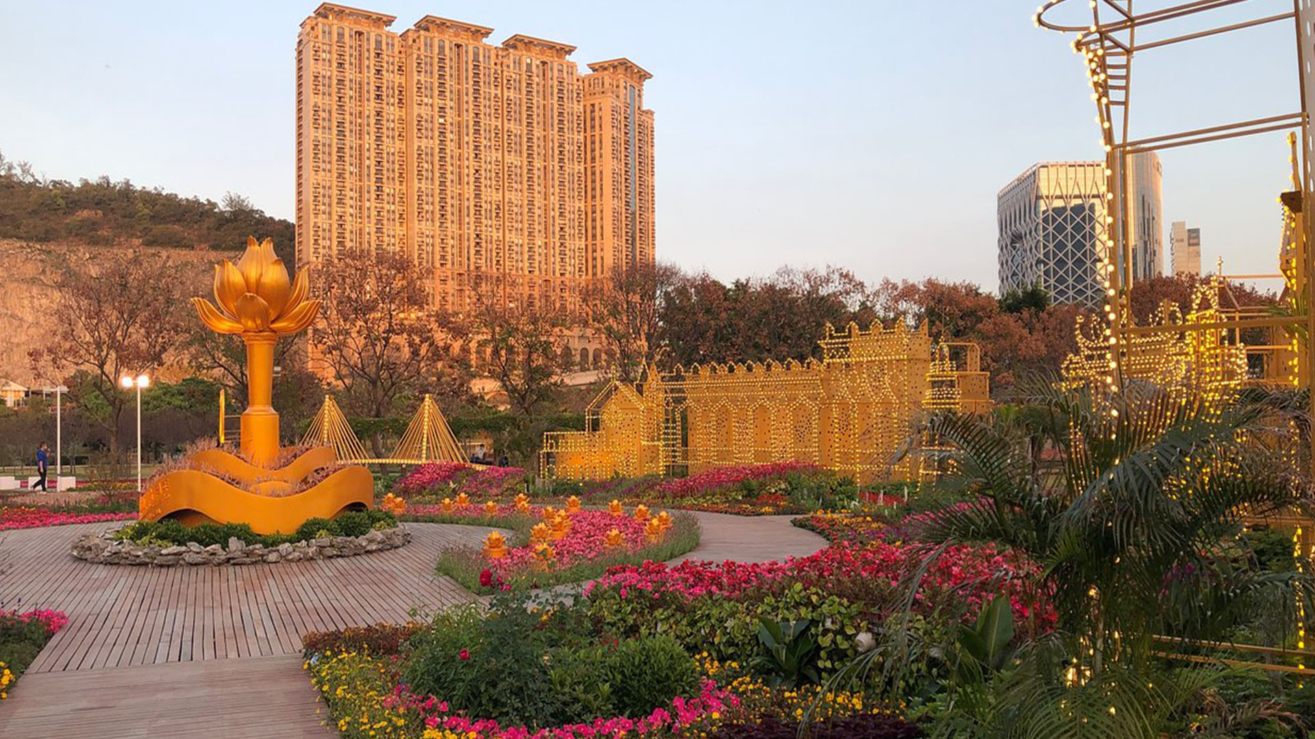 Dra. Laurinda M. Esparteiro Garden – Macao, China – Live Video