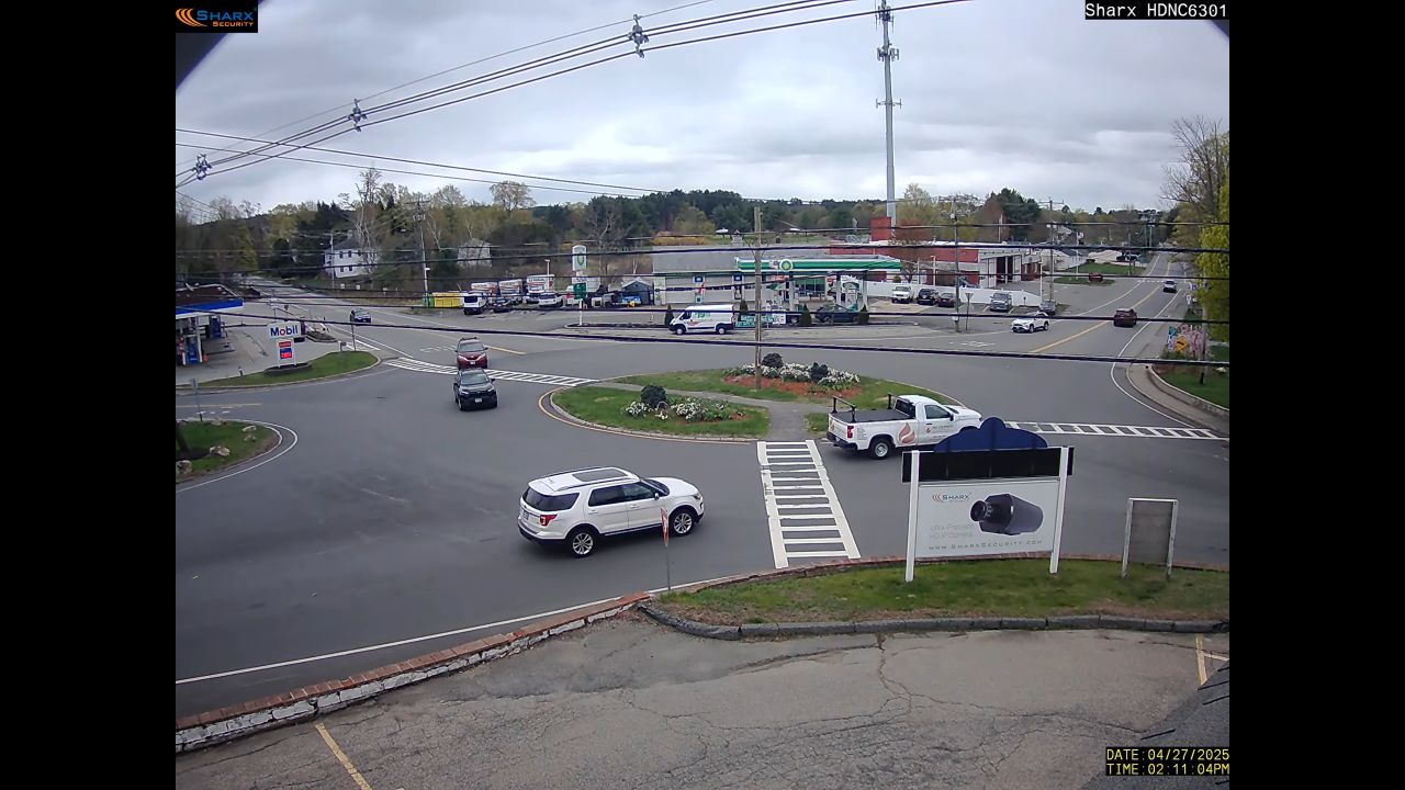 Live Webcam Derry, New Hampshire – Rotary Traffic Circle