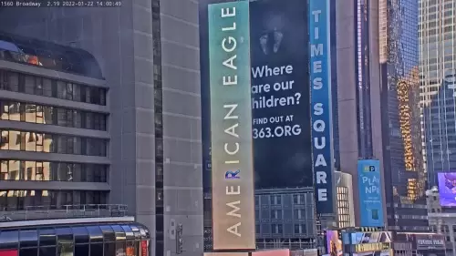 Times Square 1560 Broadway Live Cam New York