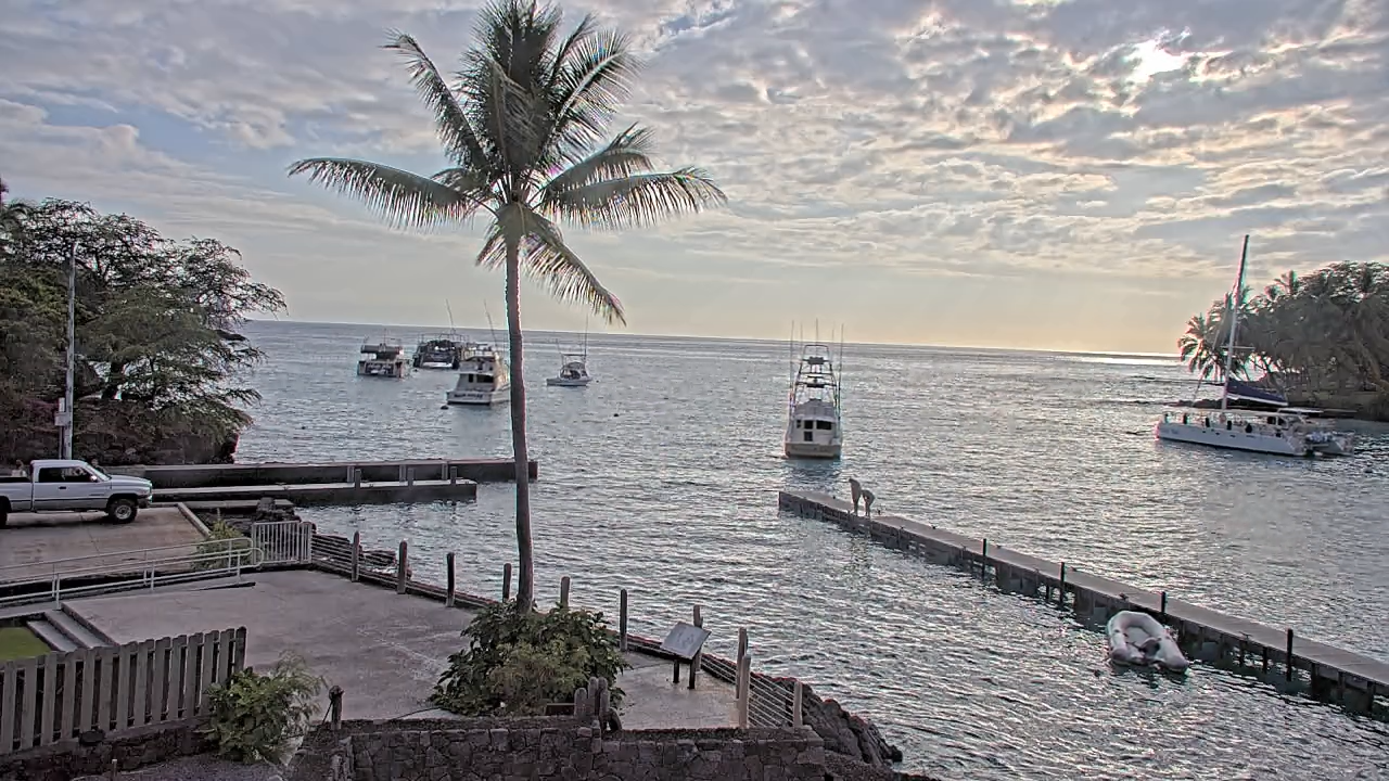 Kahaluu-Keauhou Surf Cam – Hawaii
