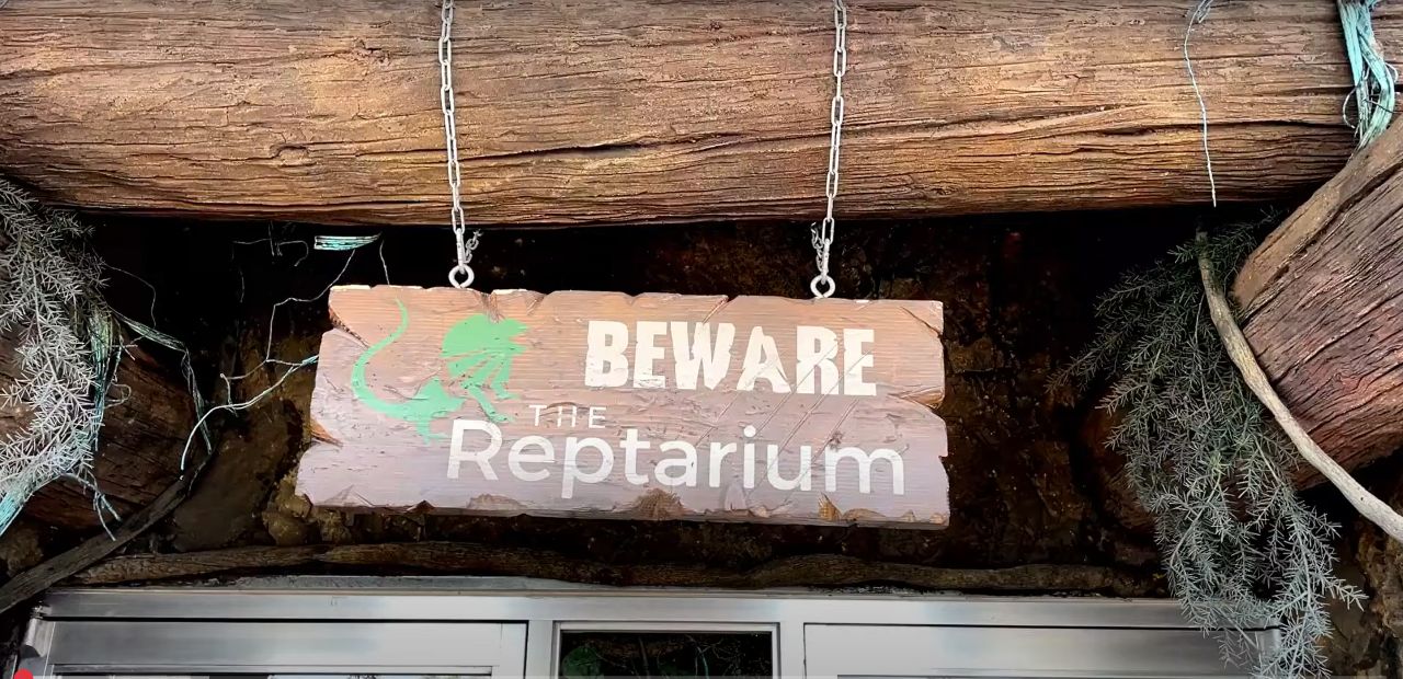 The Reptarium Live Webcam – Utica, Michigan