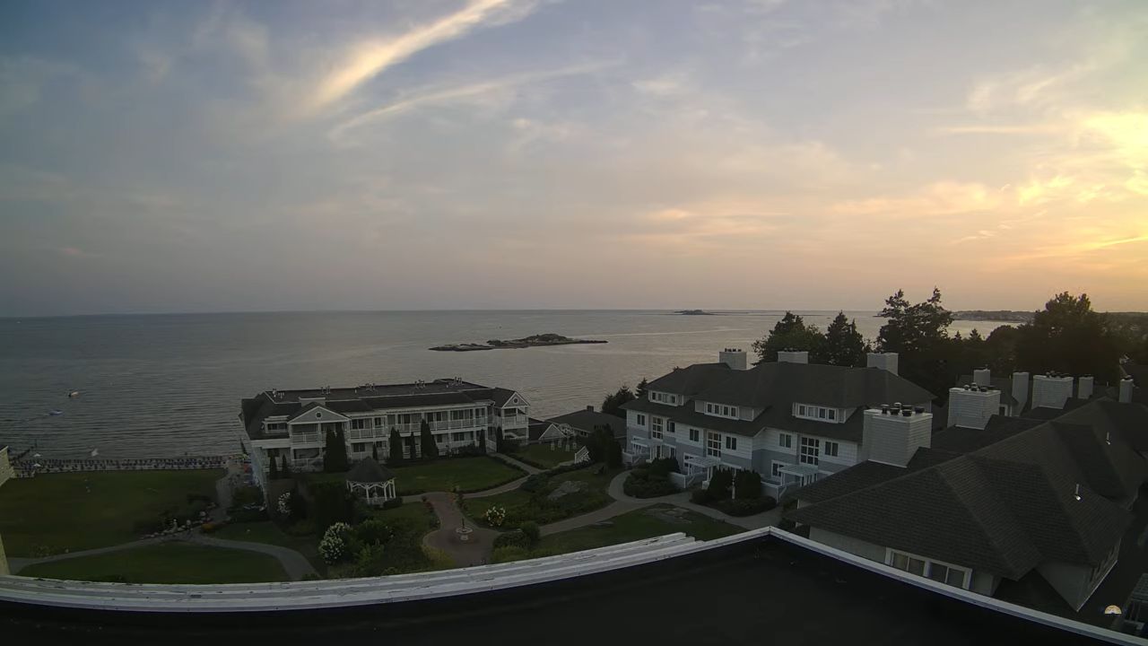 Water’s Edge Resort Live Cam – Westbrook, Connecticut