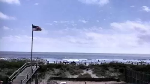 Windjammer Beach Cam, Isle of Palms, South Carolina