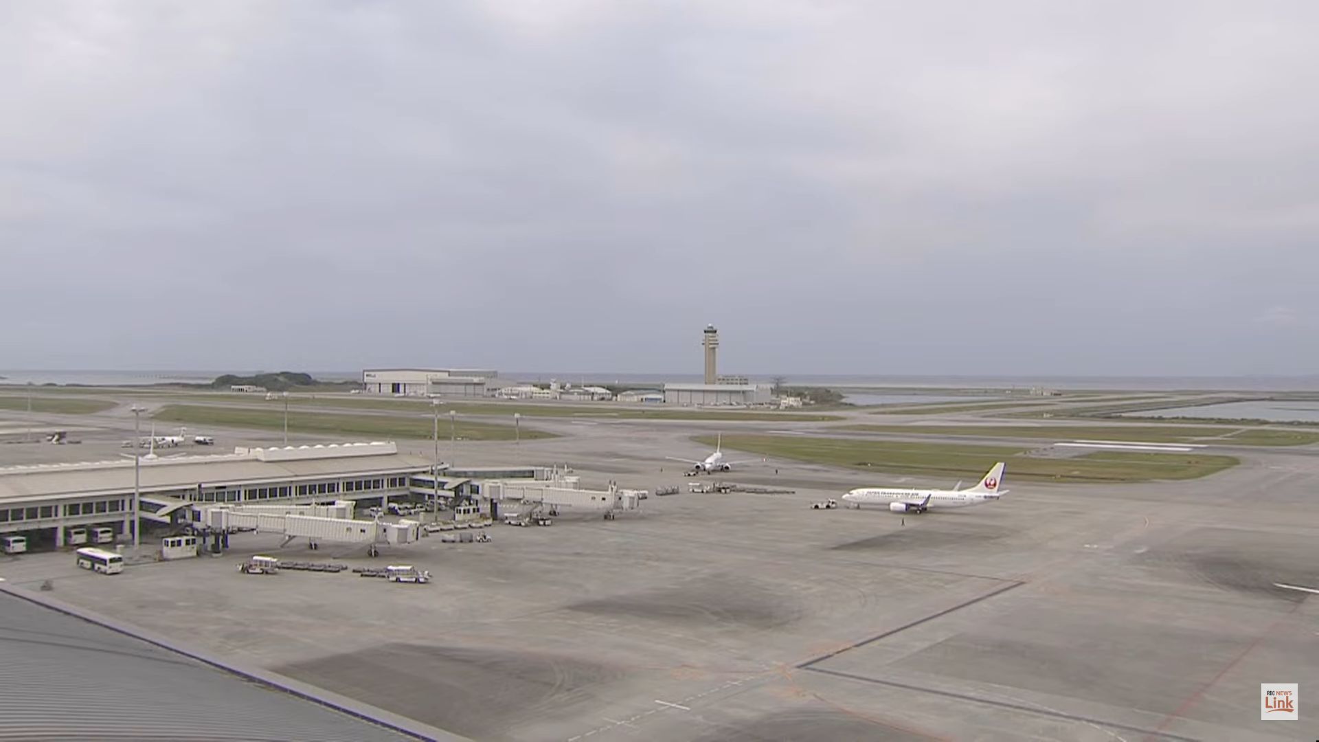 Naha Airport Live Webcam – Okinawa Prefecture