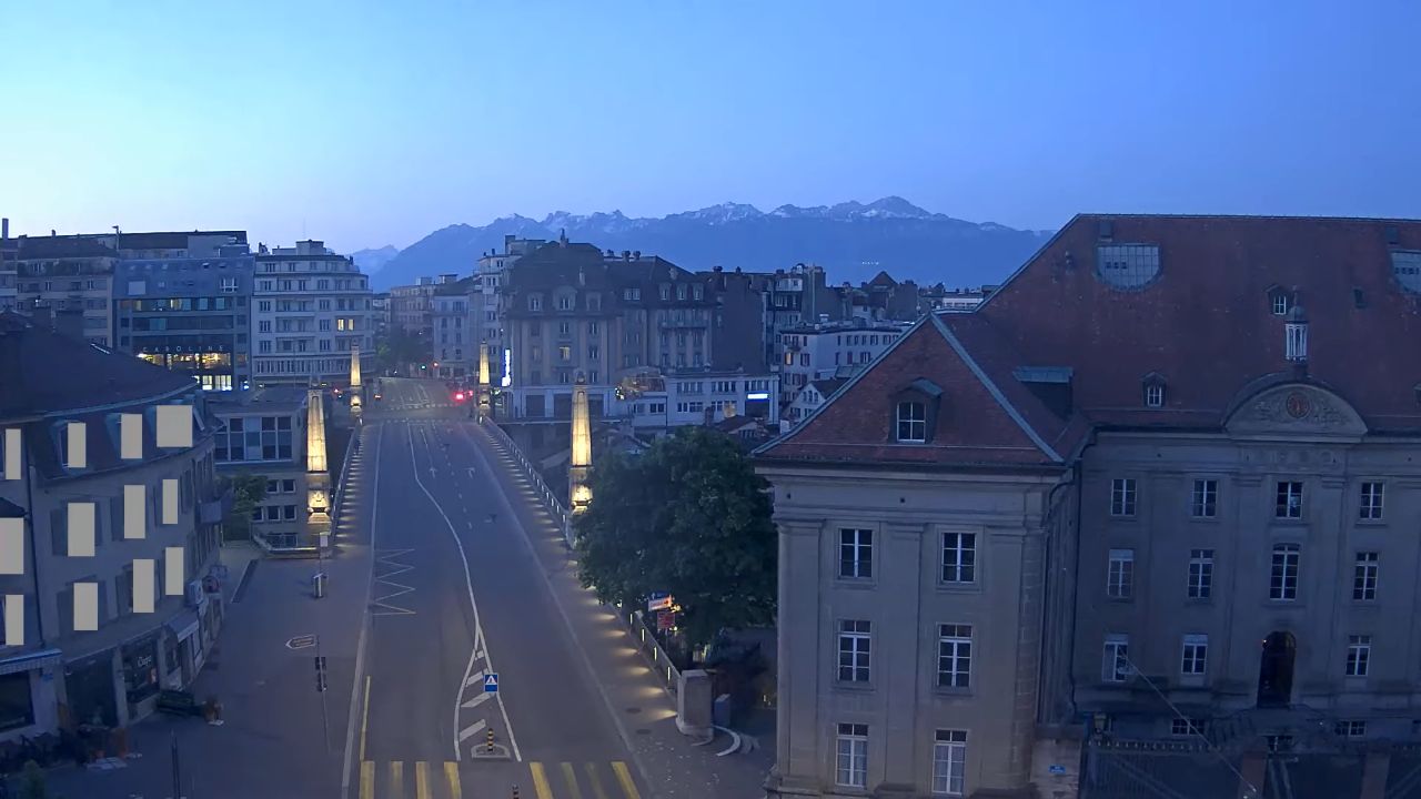 Lausanne Pont Bessières Live Cam – Swiss Alps