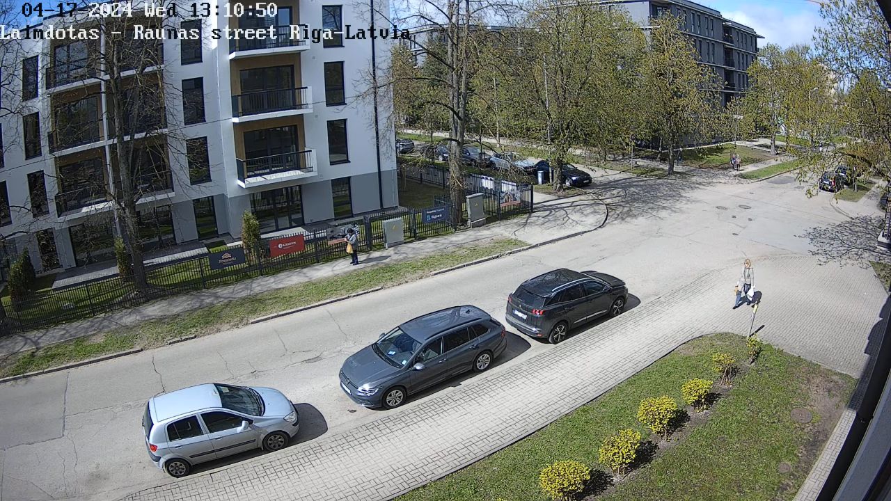 Live Webcam Raunas Street – Riga, Latvia