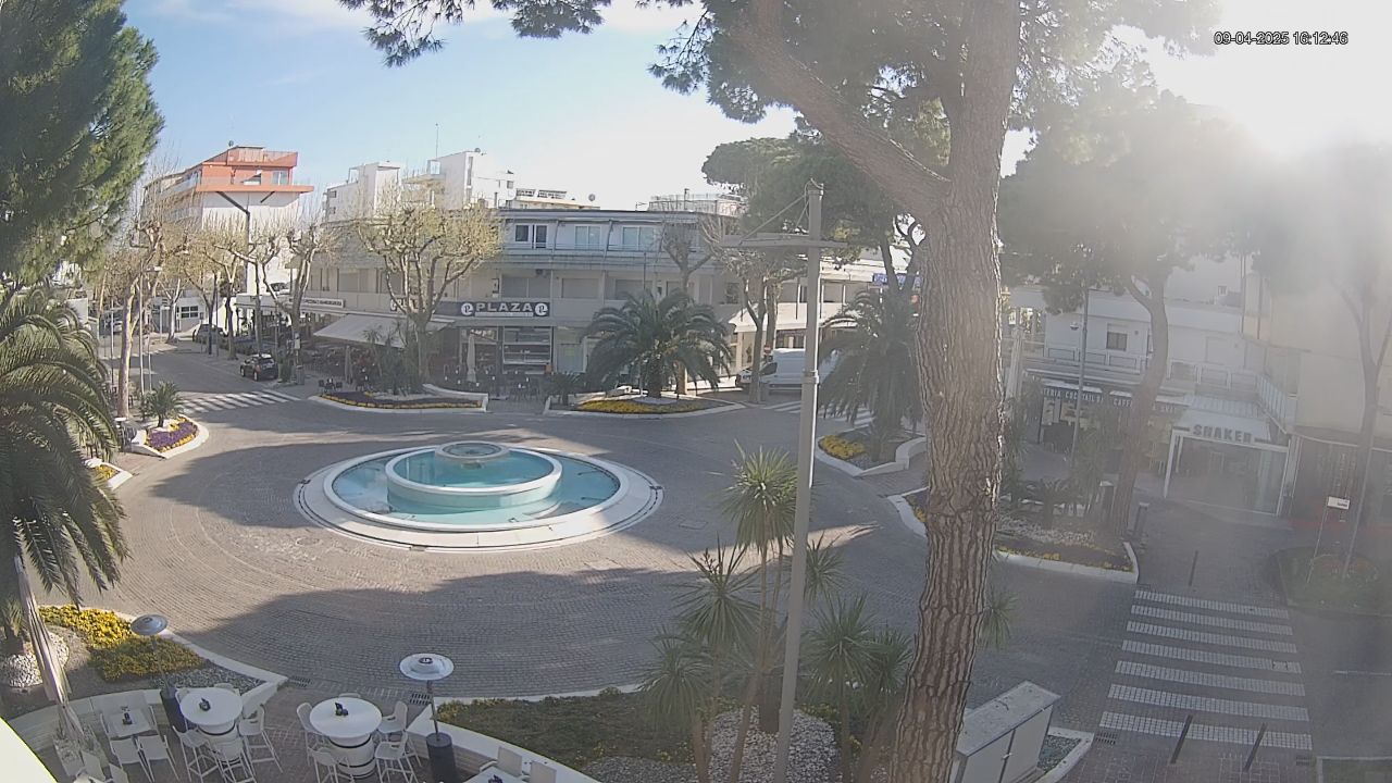 Piazza Fontana Live Cam – Lignano Sabbiadoro, Italy