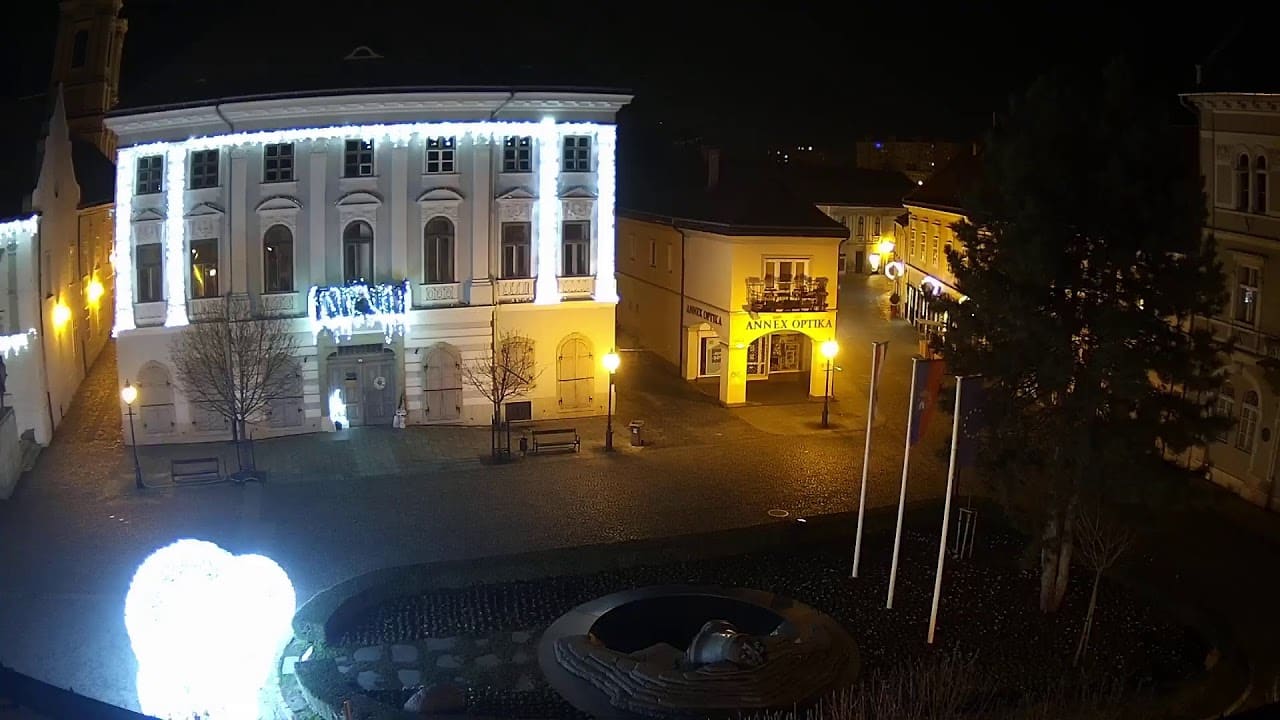 City Hall Square Live Webcam – Székesfehérvár, Hungary