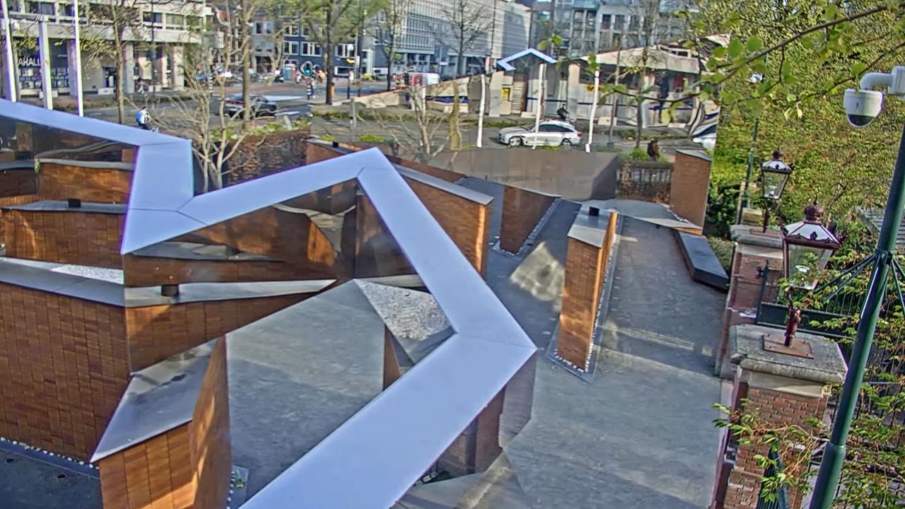 Holocaust Memorial Live Webcam – Amsterdam, Netherlands