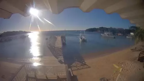 Beach House Live Webcam – West End, Roatan, Honduras