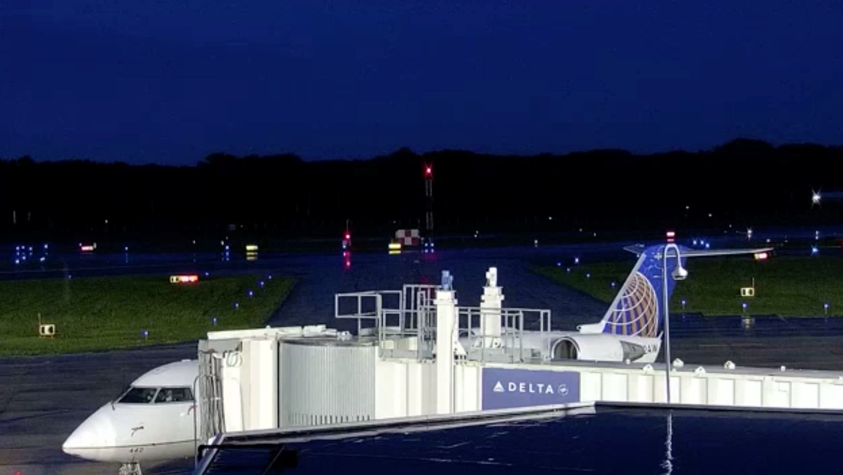 Erie International Airport Live Webcam – Pennsylvania