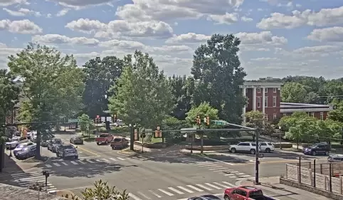 Cookeville, Tennessee Live Traffic Webcam – E Spring Street