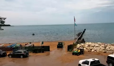 Evanston, Illinois Live Webcam – Dempster Beach