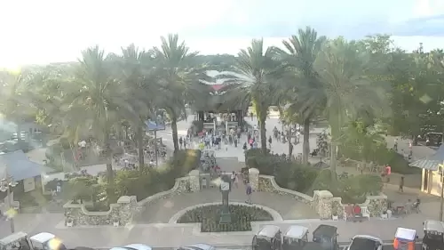 Lake Sumter Market Square Live Webcam The Villages, Florida
