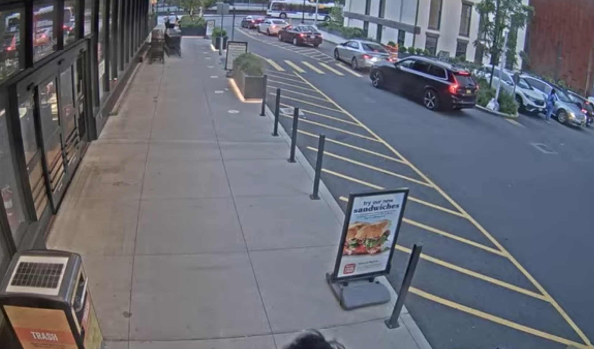 Wegmans Brooklyn Grocery Live Webcam – Brooklyn, New York