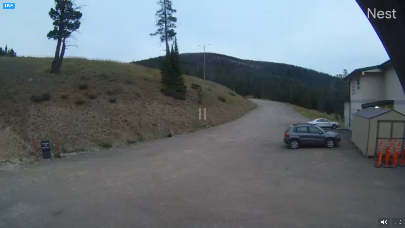 Showdown Mountain Entrance Live Webcam – Neihart, Montana