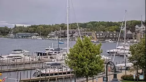 Round Lake Live Webcam – Charlevoix, Michigan