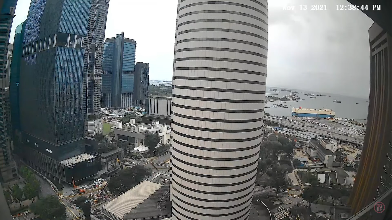 Singapore Strait Live Webcam from AXA Tower View