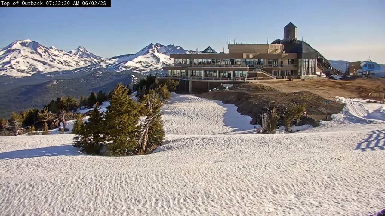 Mt Bachelor Webcam – Oregon’s Central Cascades
