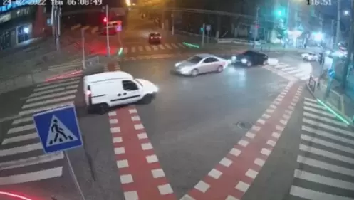 Live Webcam Chernyakhovs’koho St Downtown Odessa, Ukraine