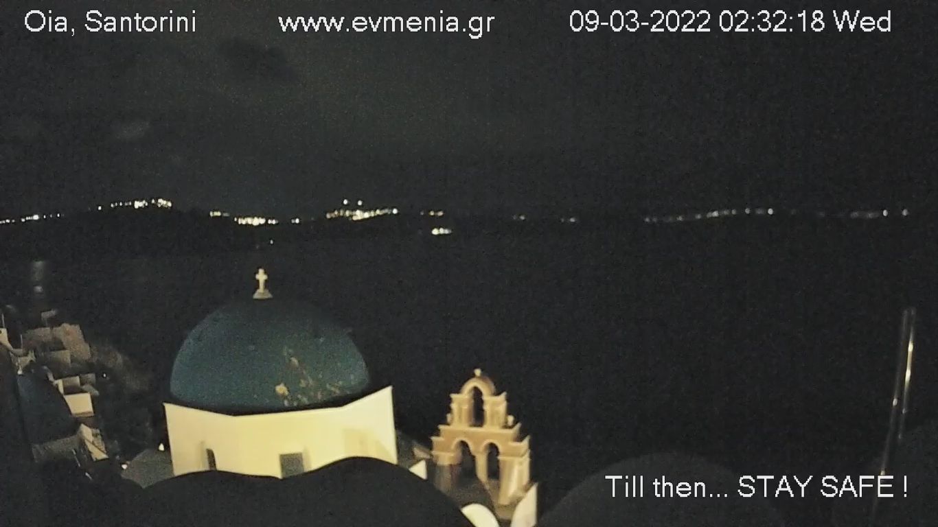 Blue Domed Church Santorini – Live Webcam – Ola, Greece