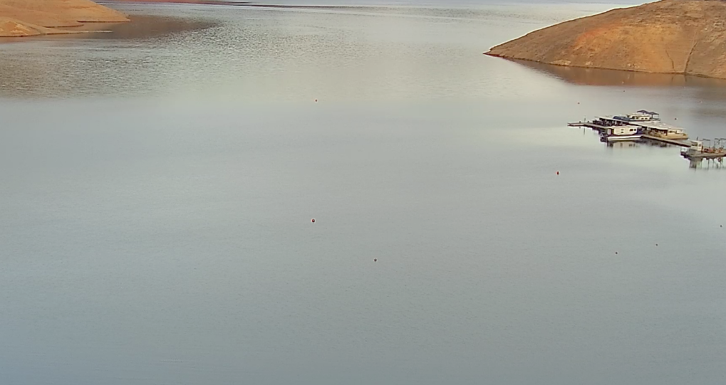 Bridge Bay at Shasta Lake Webcam Redding, California