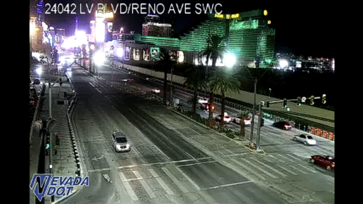 Luxor Hotel & Casino – Las Vegas, Nevada – Live Webcam