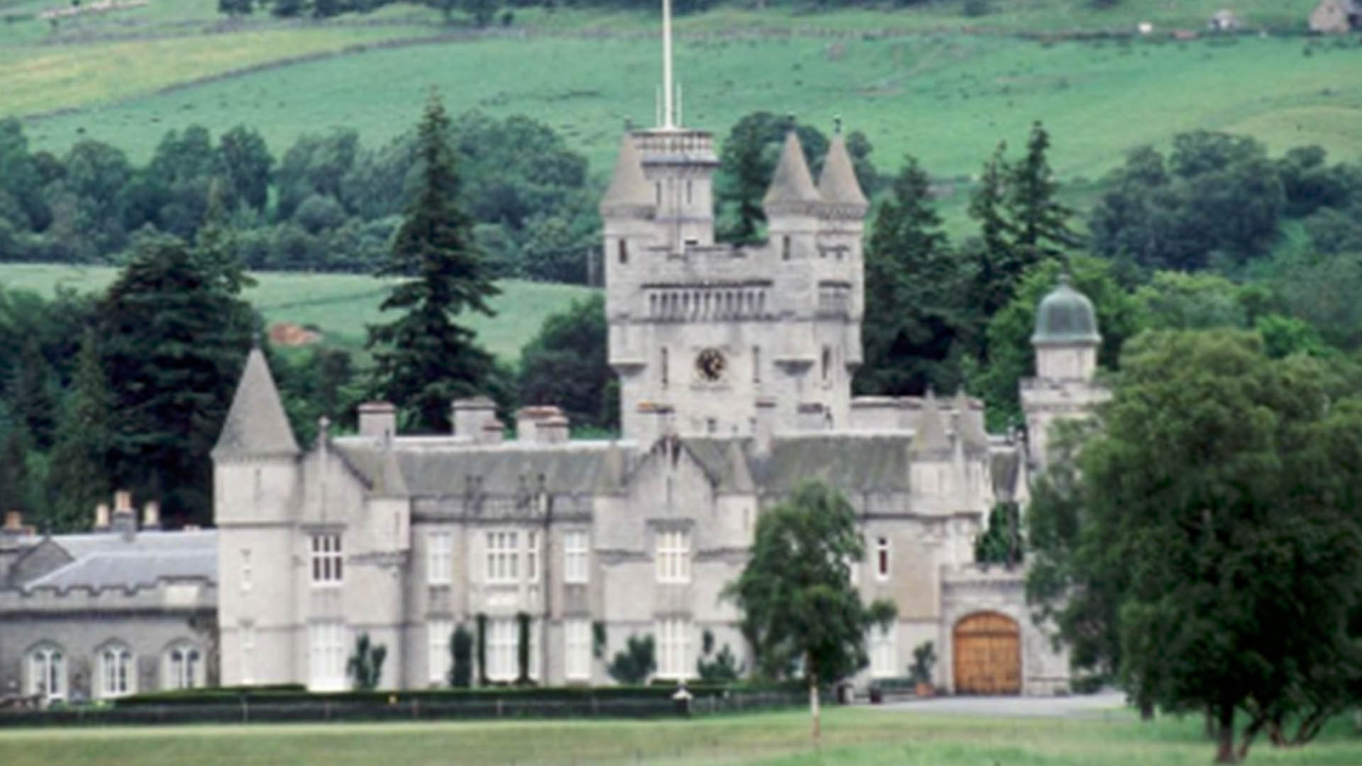Balmoral Castle Live Webcam | UK
