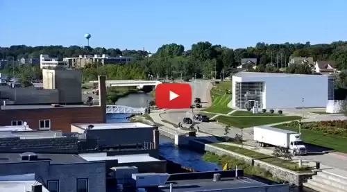 Downtown West Bend, Wisconsin Live Webcam New
