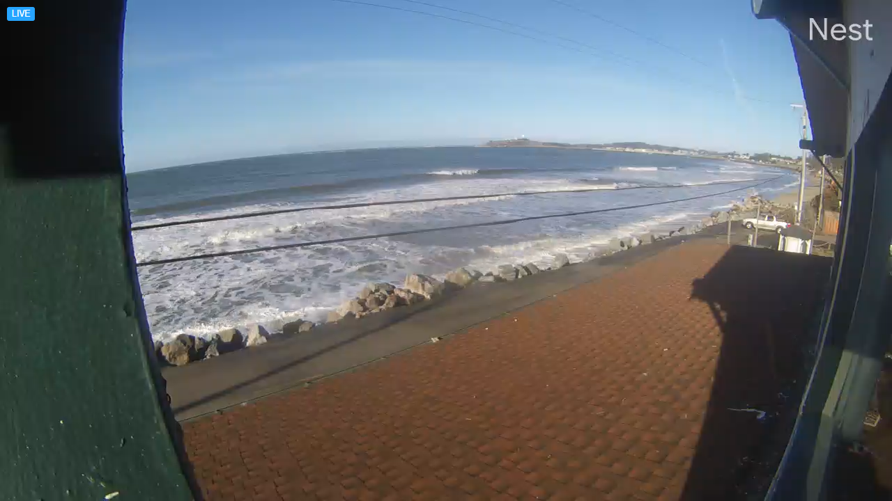 Miramar Beach Restaurant – Half Moon Bay Live Webcam