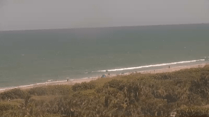 Hampton Inn Cocoa Beach Webcam