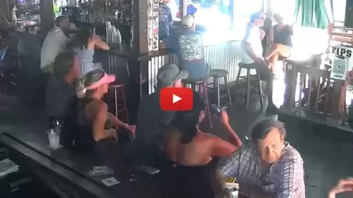 Hog's Breath Saloon Webcam New Key West, Florida