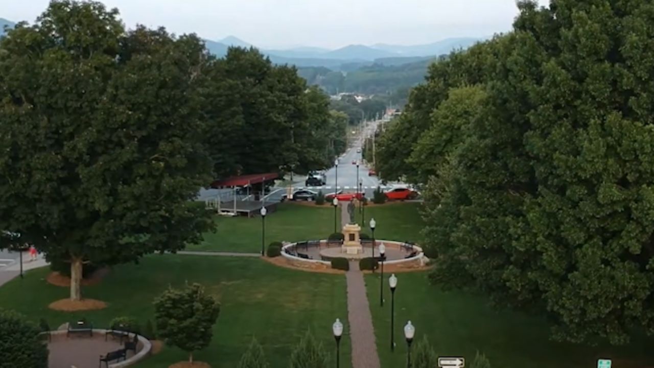 Burnsville NC Webcam – Blue Ridge Mountains