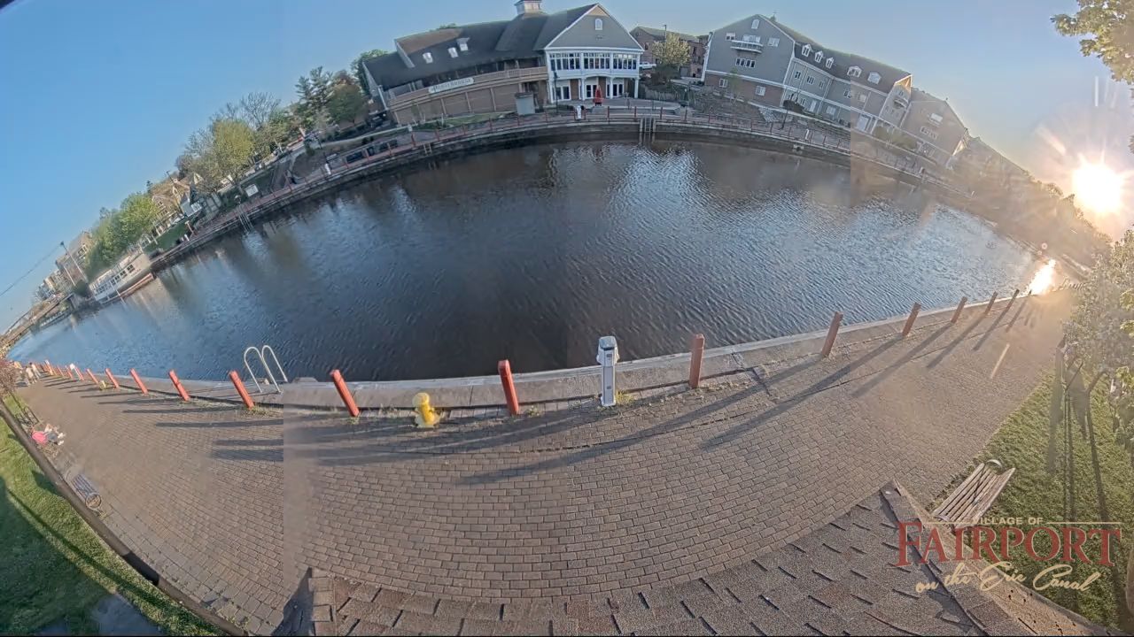Erie Canal Webcam – Village of Fairport – Town of Perinton, NY
