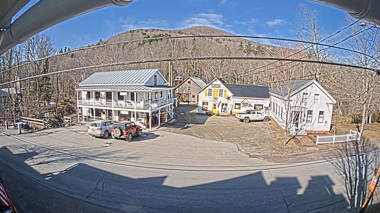 Warren Store Live Webcam – Mad River Valley