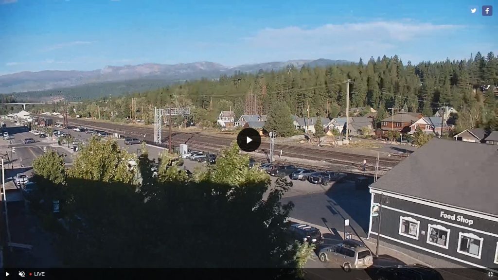 Downtown Truckee Live Webcam - California