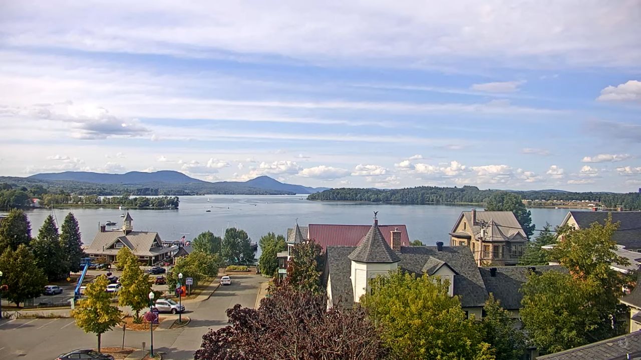 Newport VT Webcam – Goodrich Memorial Library