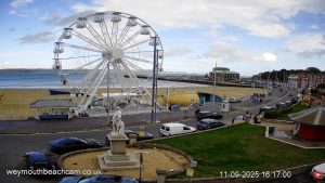 Cactus Tearooms Live Webcam - Weymouth Beach