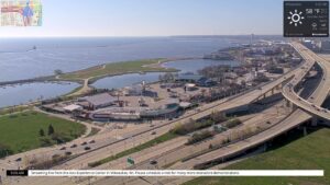 Live Webcam Milwaukee, Wisconsin Downtown I-794
