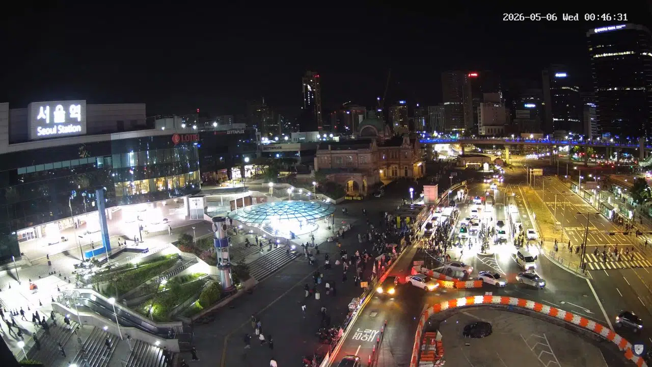 Seoul Station Square Live Webcam – Seoul, South Korea